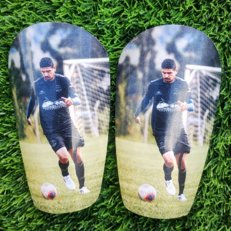 Caneleira Futebol Personalizada