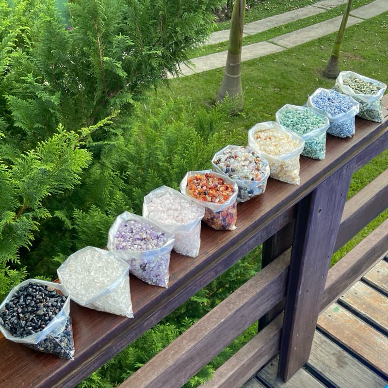 Cascalho De Pedra Natural Roladas Graúdas 500g p/ artesanato, aquário, jardim