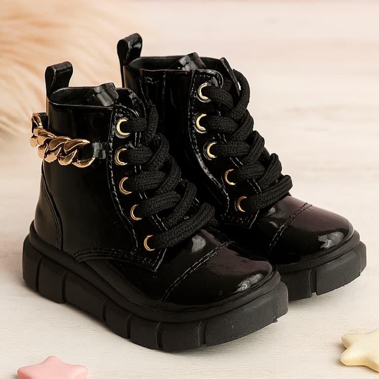 Bota Coturno Infantil Menina Botinha Cano Médio com Corrente Estilosa Dia a Dia Promoção