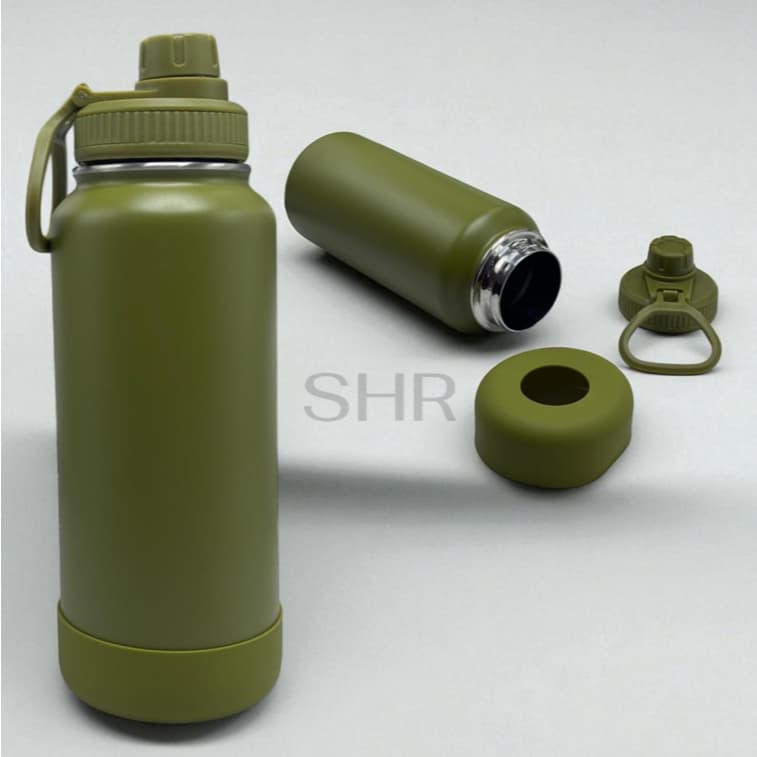 Garrafa Inox Térmica Com Capinha Protetora De Silicone Antiderrapante 1000ML