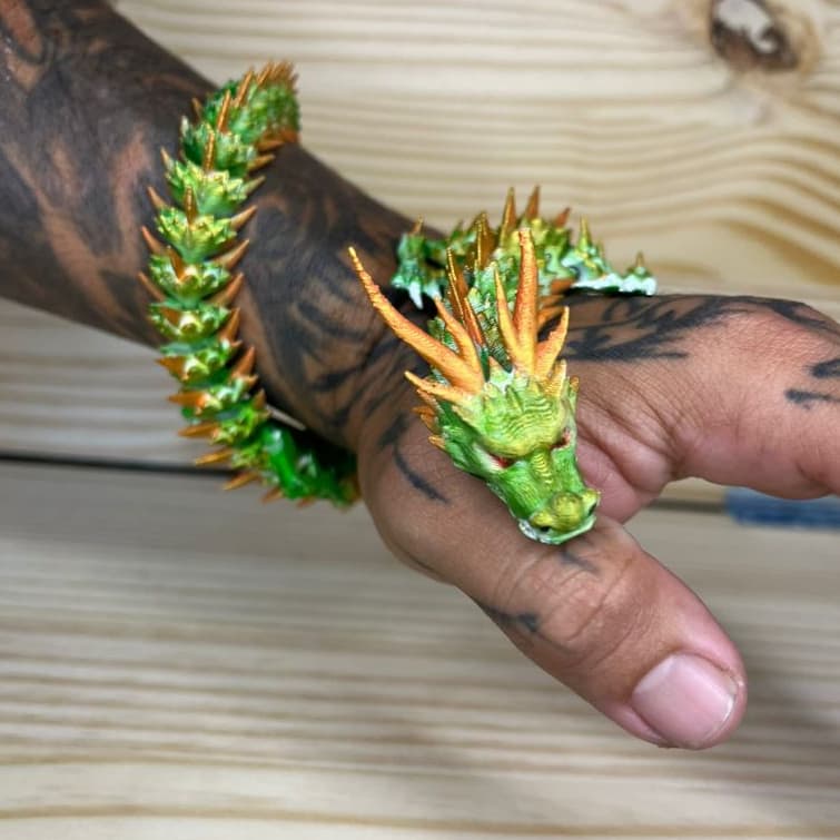 Dragão 3D Articulado Flexível Anti Estresse 40 cm