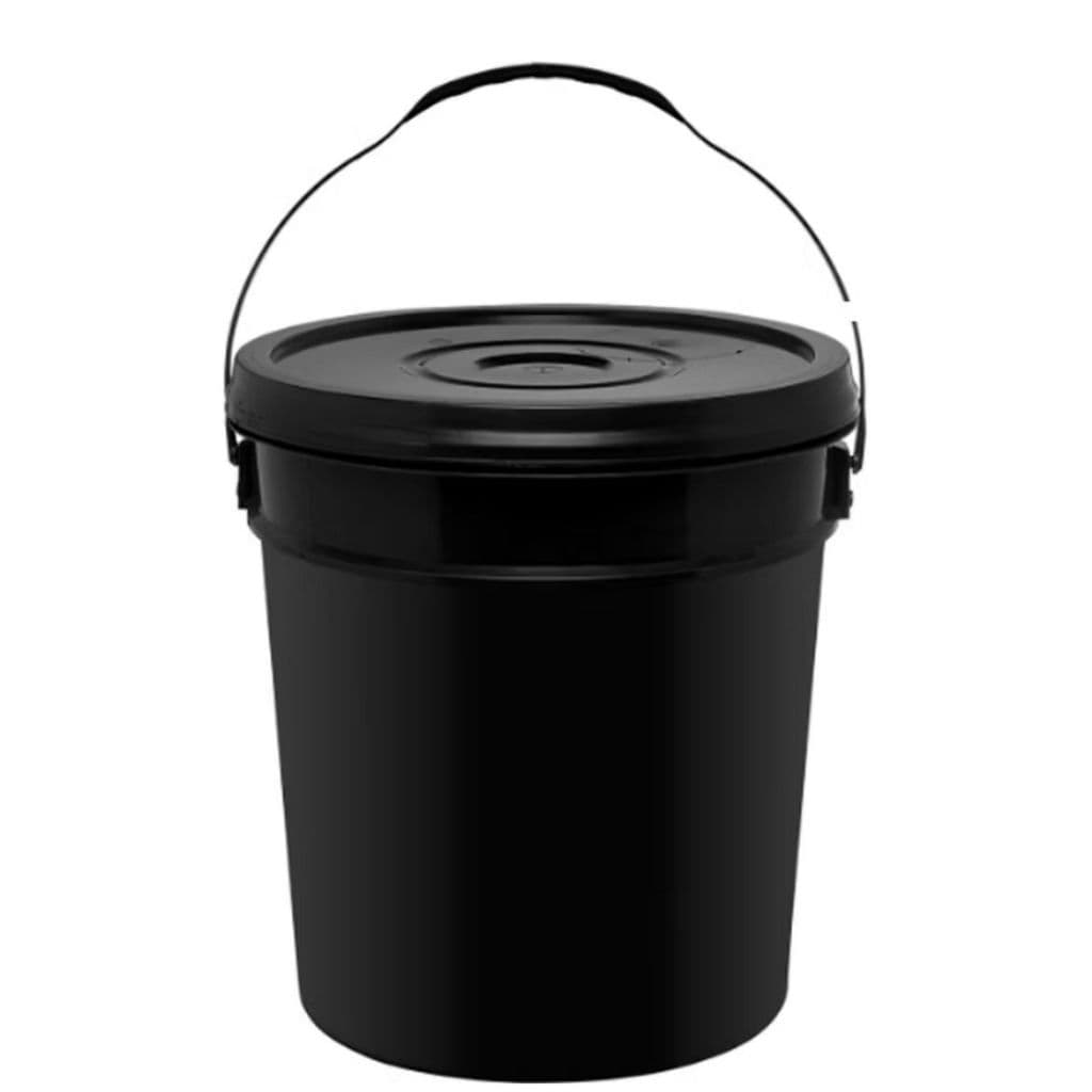 Balde preto de 20 kg com tampa e lacre