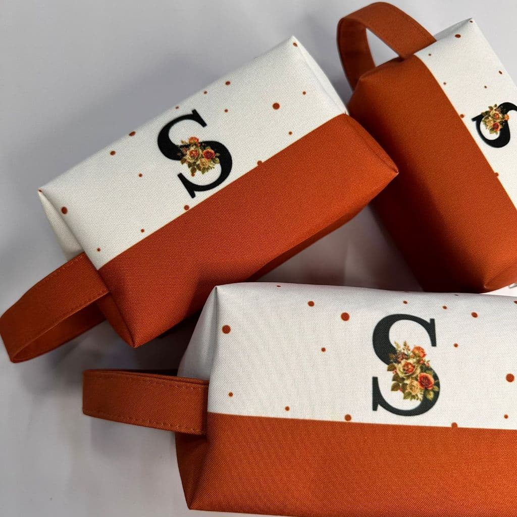 1 unid Necessaire box personalizada com inicial organizador de maquiagem bolsinhas Necesser