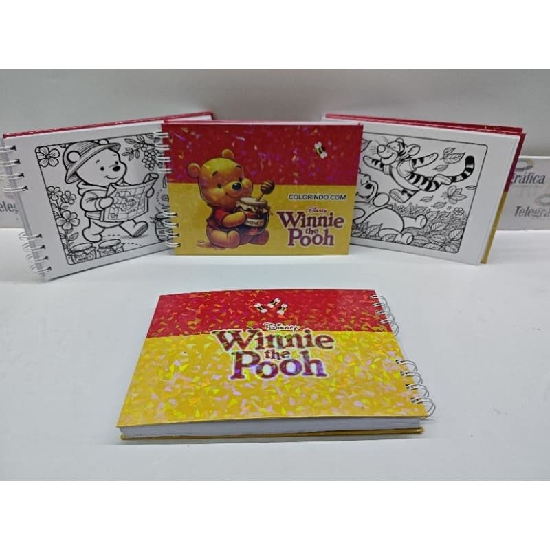 Caderno de Colorir Ursinho Pooh 50 Folhas | Capa Dura + Acetato | Papel 150g –