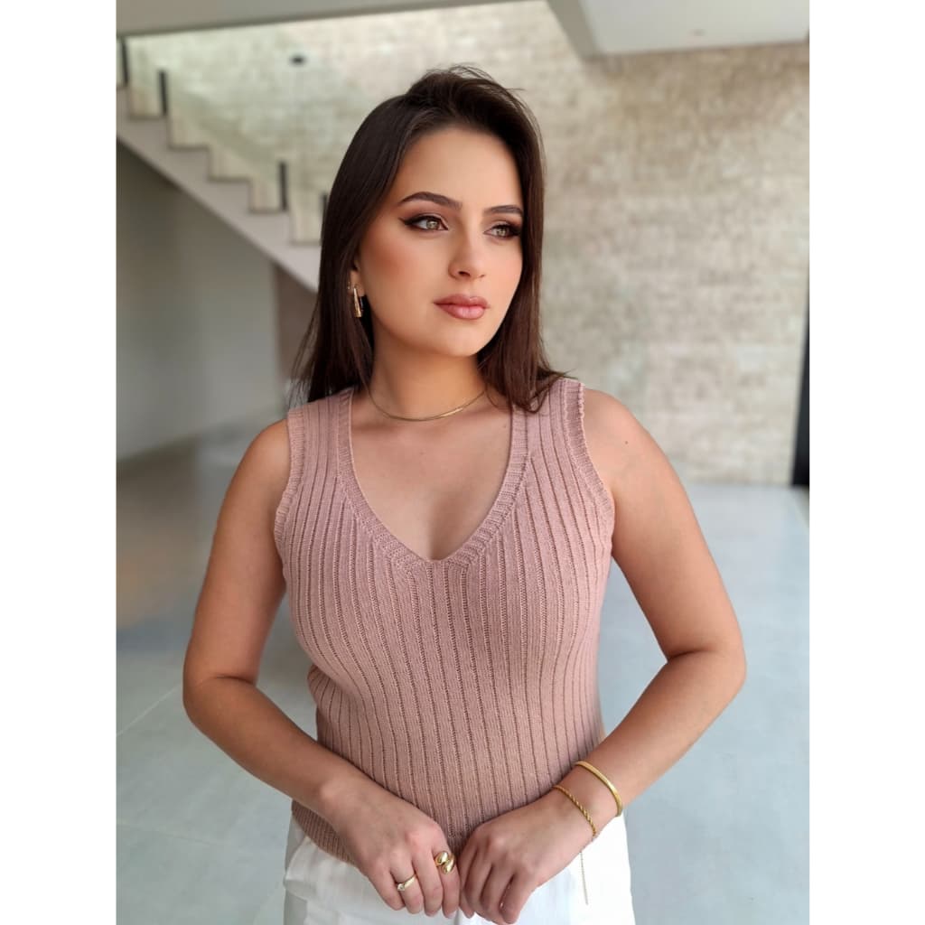 Regata feminina canelada decote v básica blusinha tricot modal feminino