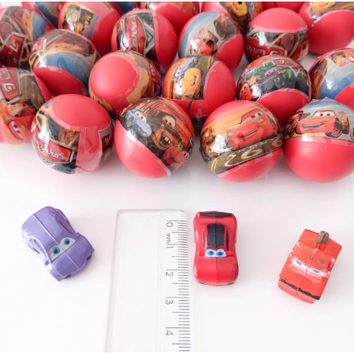 Kit 25 Capsulas do Carros Surpresa 1 polegada Infantil - Envelopada -  Relampago Mcqueen