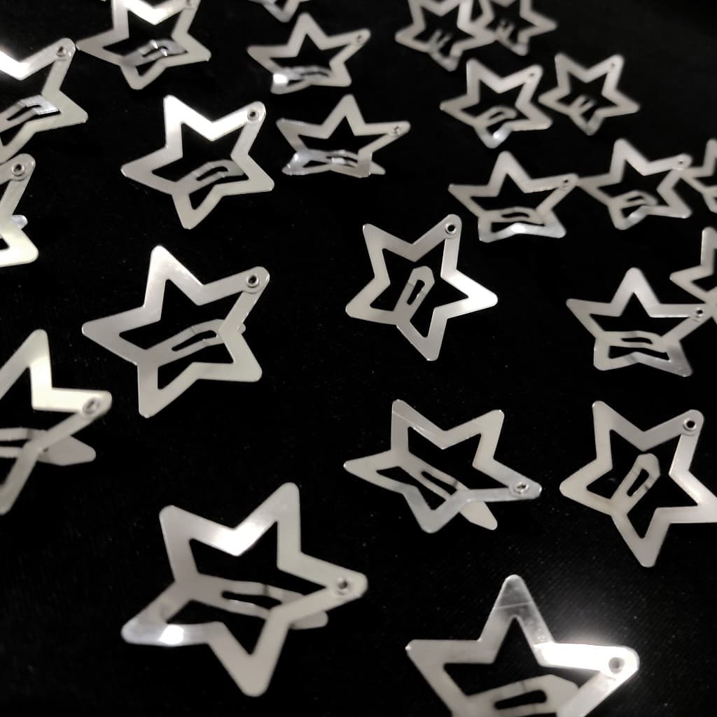 Kit 10 Presilhas Estrela Tic Tac Metal Prata Acessório para Cabelo Infantil e Adulto Moda Y2K Korea