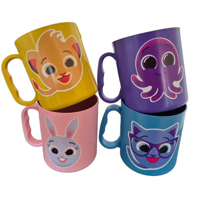 Kit Canecas Personalizadas adesivadas para festas lembrancinhas de aniversário bolofofo