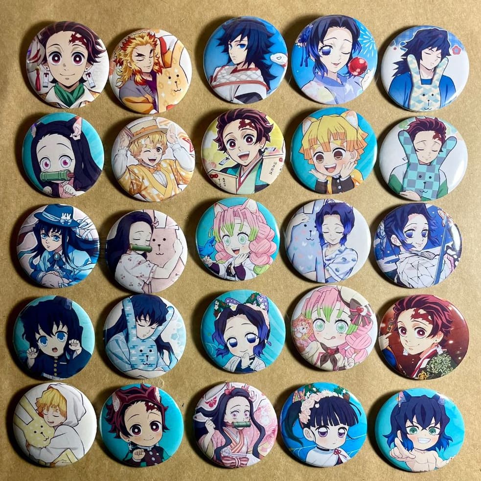 Bottons Kimetsu no Yaiba Demon Slayer 4.4 cm