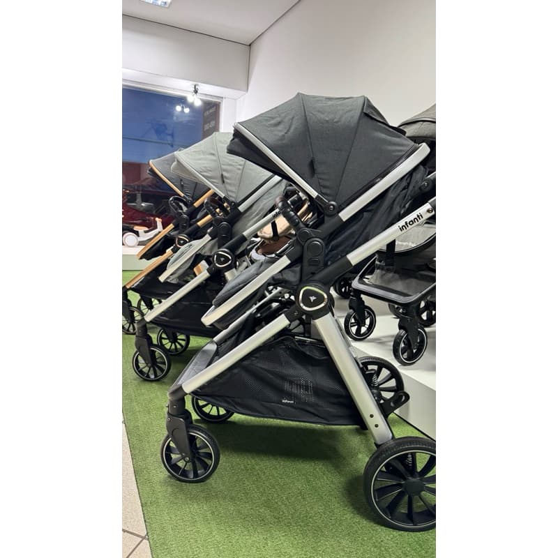 Carrinho de Bebê Romanzo Duo com Bebê Conforto