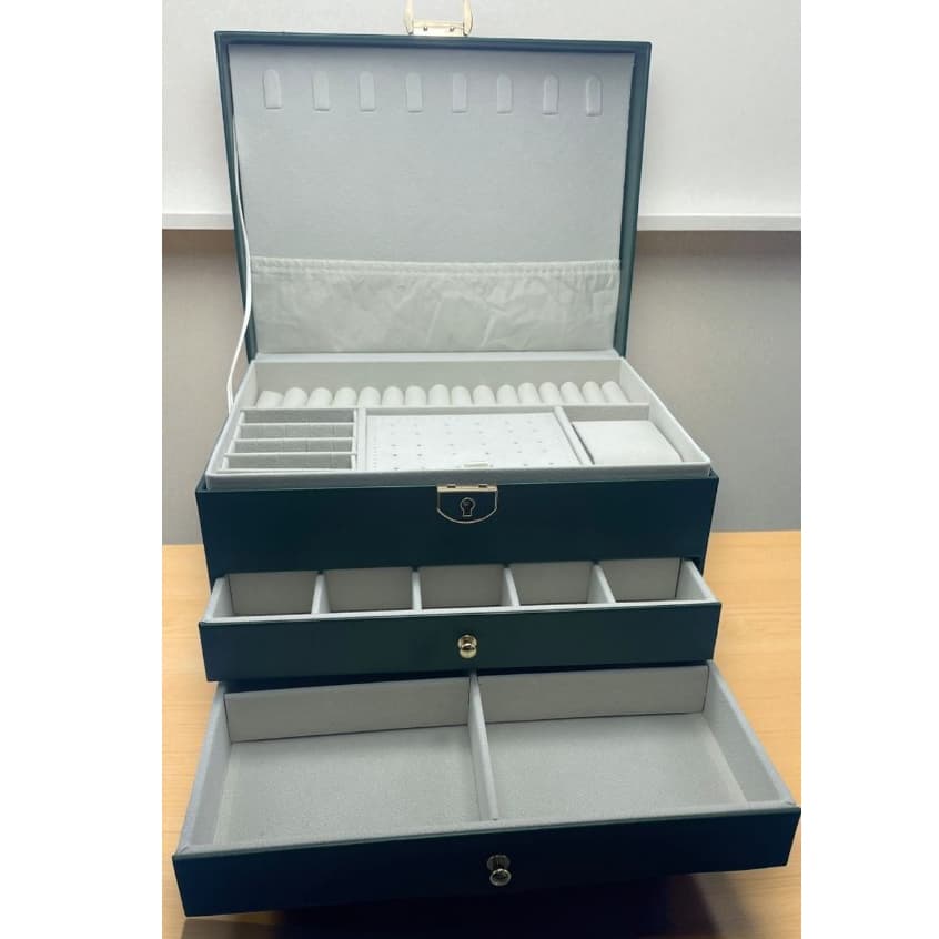 Porta Joias Maleta De Couro Com Divisórias Chave Resistente Moderno