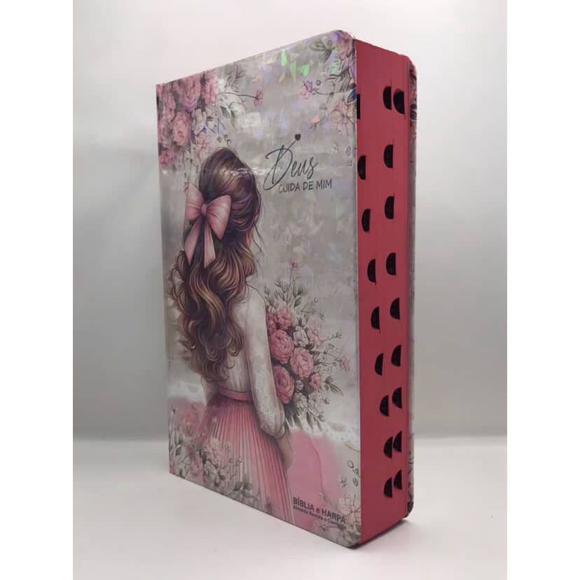 Bíblia Sagrada Tamanho Grande com Harpa Palavras de Jesus em Vermelho Capa Dura Cristais Rosas
