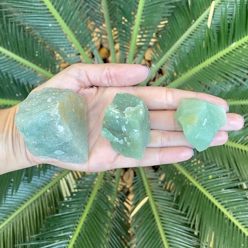 Pedra Natural Quartzo Verde Bruto  Pedra Bruta - Cristal de Cura, Saúde e Energia Positiva