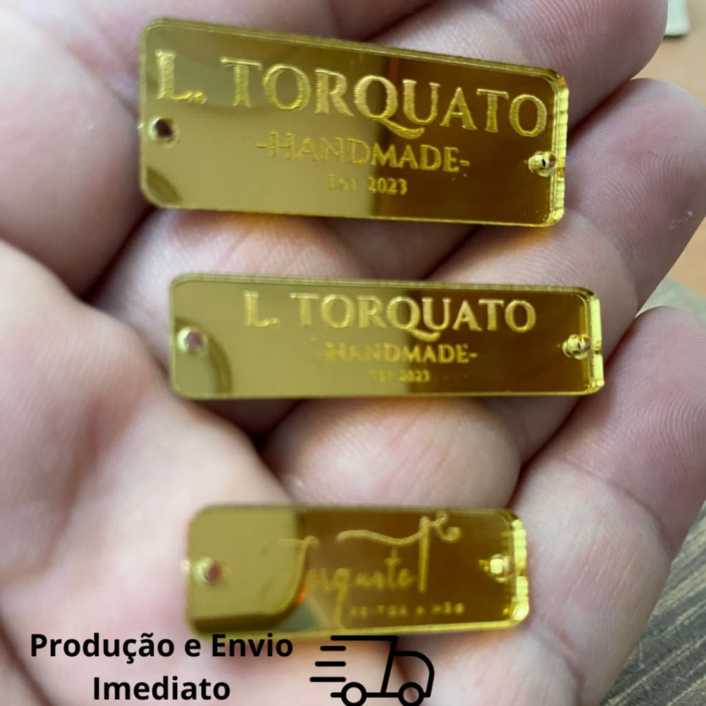 Tag / Etiqueta / Plaquinha Personalizada Acrílico Espelhado Dourado ou Prata Com Furo ou Sem Furo
