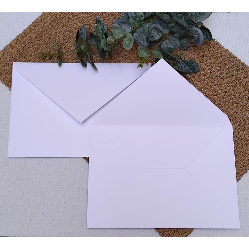 Envelope para Convite Branco Liso - Tamanho 16x22 - Modelo Bico horizontal 560