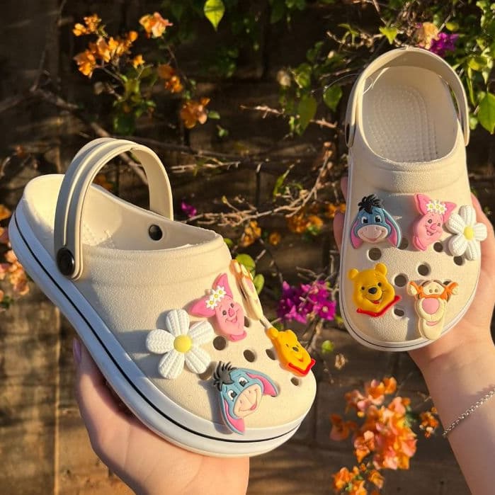 Babuche Fachetado Infantil & Adulto +5 bottons De Ursinhos Leve e Confortável