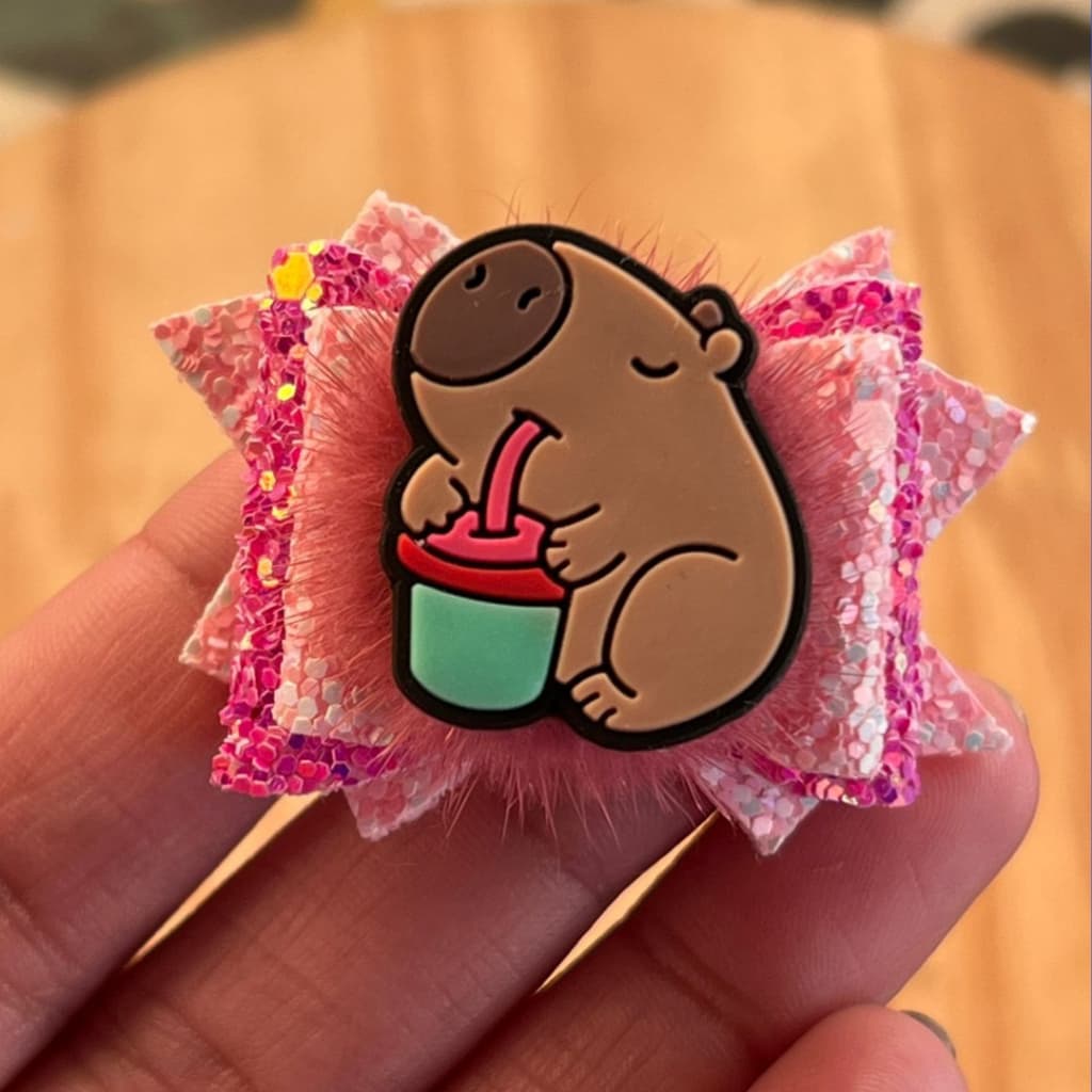 Lacinhos Pet para Fêmea – Laços Delicados e Confortáveis para Cachorras