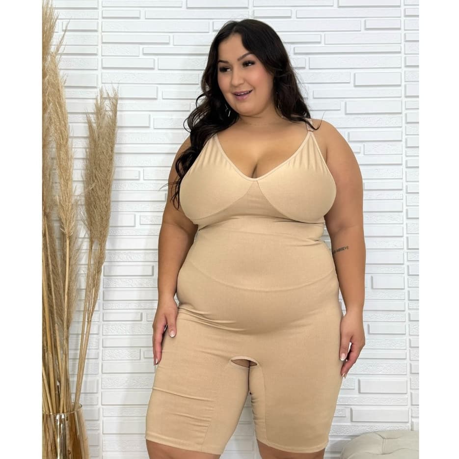 Macaquinho Modelador Plus Size Feminino Suplex com Abertura Higiênica Confortável