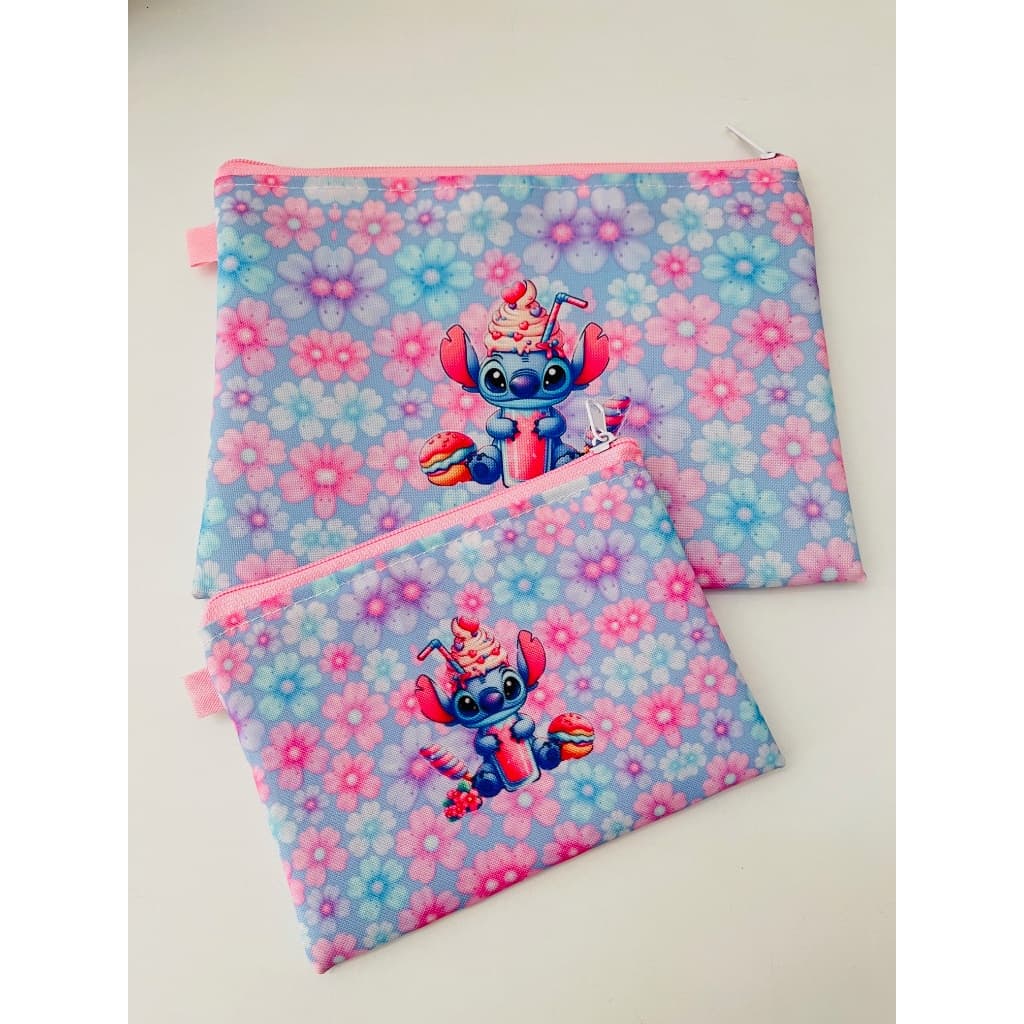 kit necessaires ,bolsinhas ( tema Stitch,dino,sereia,marinheiro,capivara,gatinhos...)