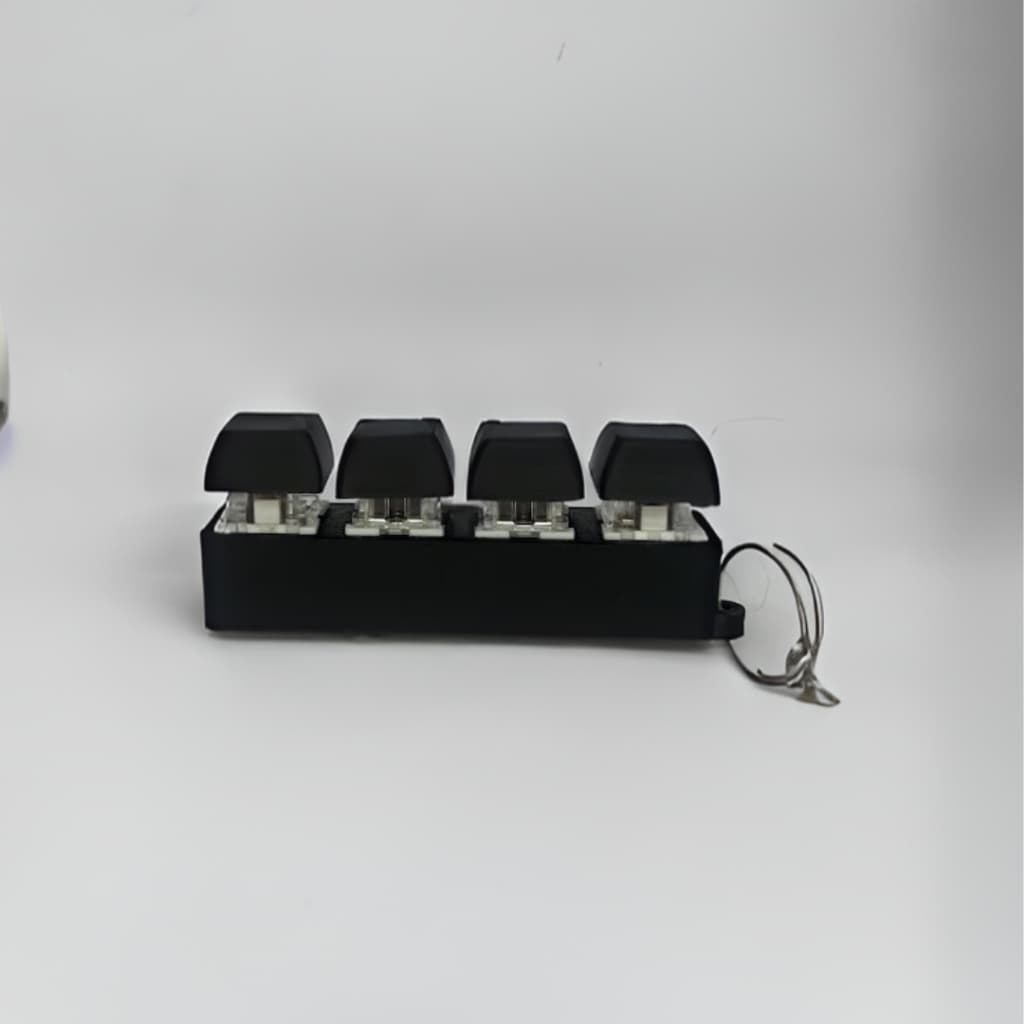 Chaveiro Mecânico Fidget Brinquedo Anti Estresse com Switch Tecla Clicavel