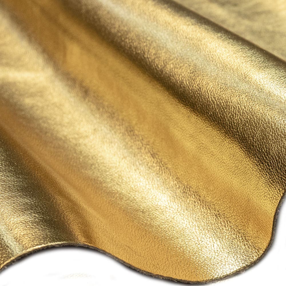 Painel de Couro Genuíno Fly Metal - 25x50cm Retalho Placa com Acabamento Metálico Brilho - Cor: Ouro