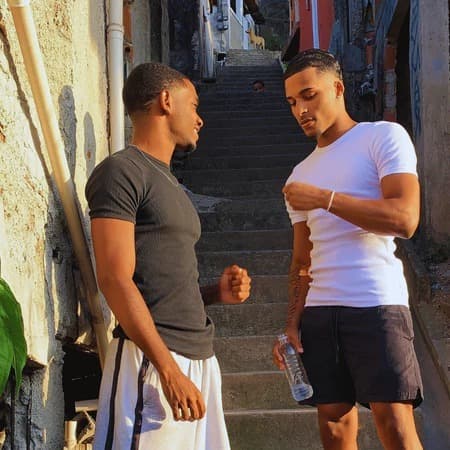 Camiseta Americana Canelada Masculina Justa Hip Hop Ribana Rapper Drip Slim Trapper Unidade e Kit