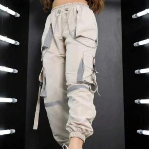 calça cargo tactel modero moda com bolsos grandes T004