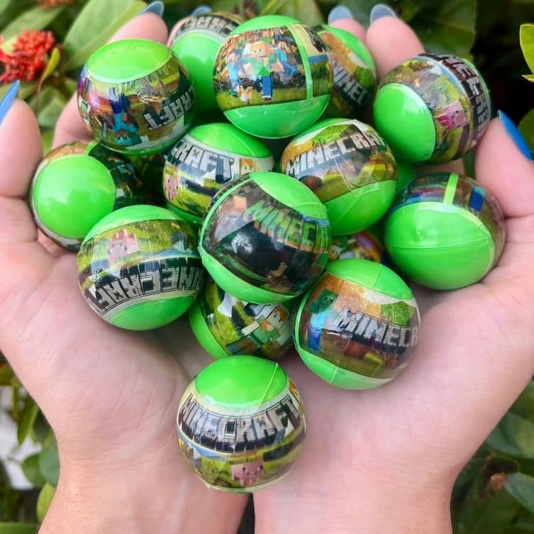 Bolinhas Minecraft com Miniaturas – Lacradas e Sortidas | Presente e Festa