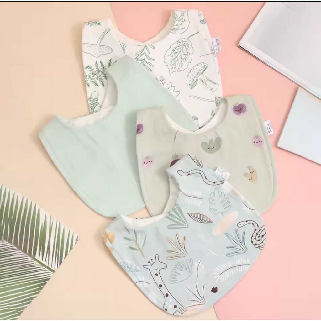 Kit 4 Babadores para Bebê, Botão Ajustável confortáveis dupla camada, algodão menino e menina.