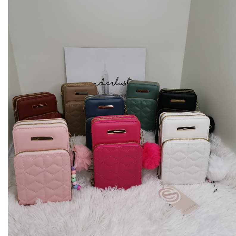 ASALOOG Bolsa Tranversal Bordada com 3 Divisórias com Chaveiro de Pompom  ref: XJ-182