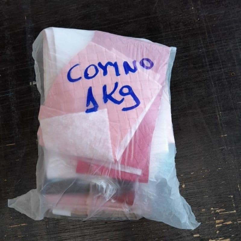 KG SORTIDO DE TIRAS PARA ARTESANATO EM CORINO (PRODUTO SORTIDO !!!!!)