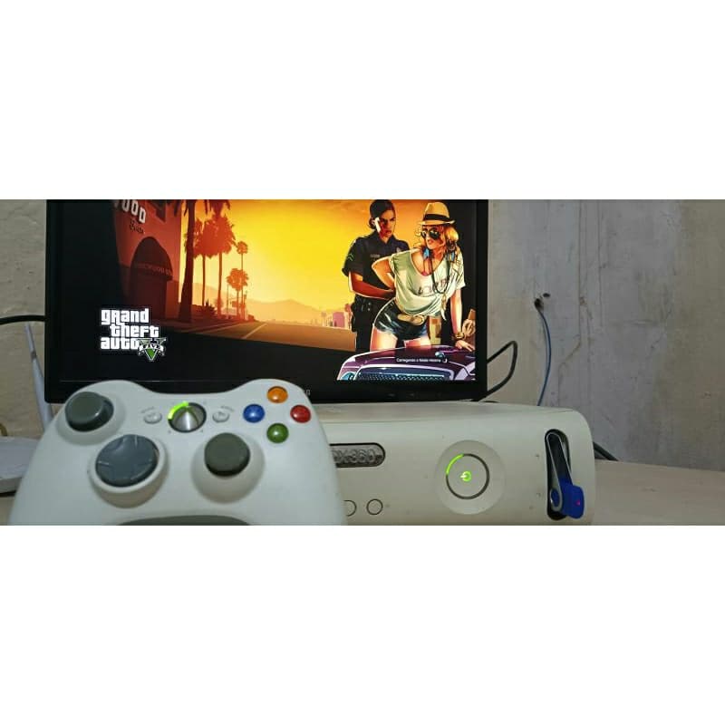 Console Xbox 360 FAT original 30 jogos 1 controle Xbox usado