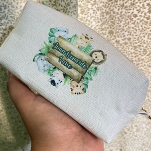 PRODUÇÃO EM 1 DIA ÚTIL + FRETE - Necessaire Box P MINI safari para aniversário infantil com nome