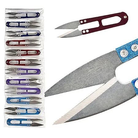 TESOURA DE ARREMATE CABO DE METAL - CARTELA C/12 UNID.