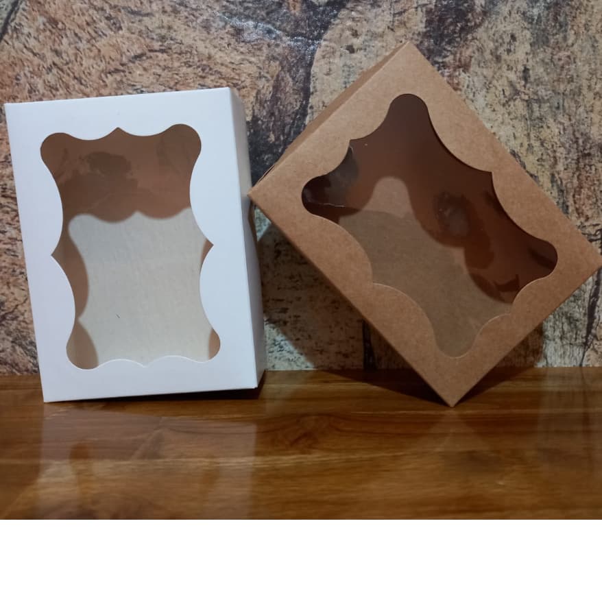 20 Caixas Classic com Visor 15x11x3,5 cm. Tampa e Fundo Conjugados