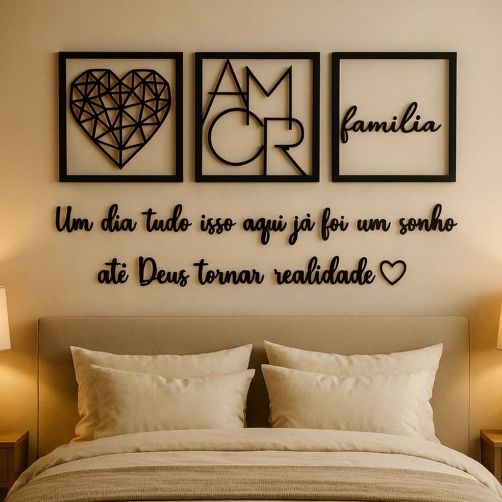 Kit 3 Quadros Cabeceira Familia Coração Geométrico Amor + Frase de Parede Variados Sala + 2 Mini aplique coração
