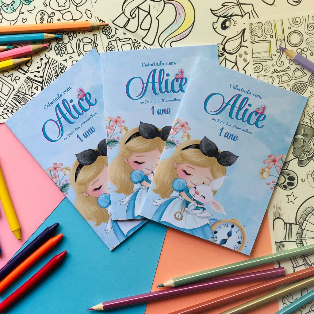 Revistinha de colorir  tema Alice no pais das maravilhasA6 10x15 cm.