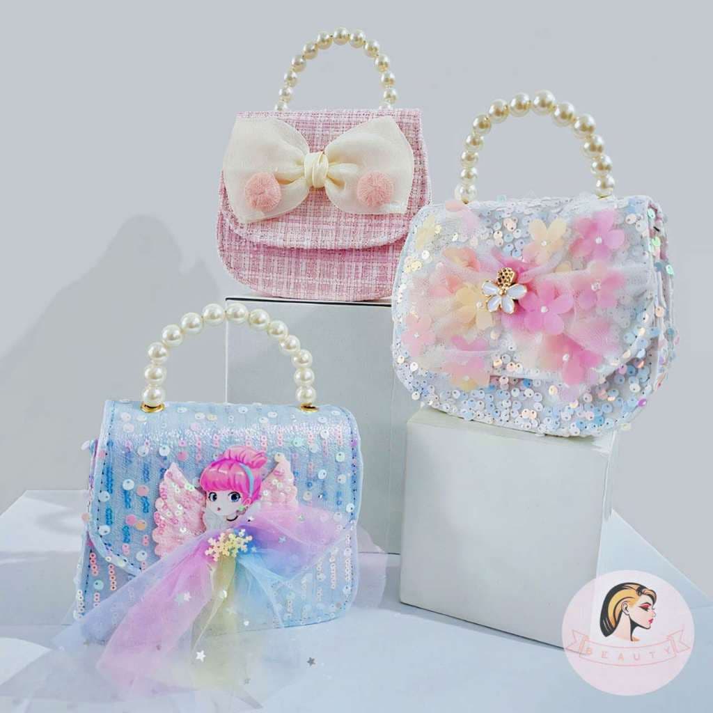 Bolsa Pequena Infantil de Ombro/Transversal com Alça de Pérolas Menina Blogueirinha Luxo