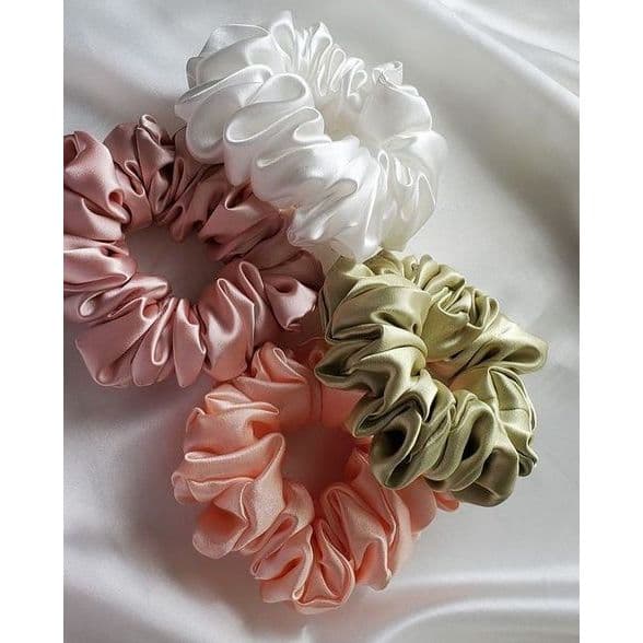 kit com scrunchies xuxinhas anti frizz - envio imediato