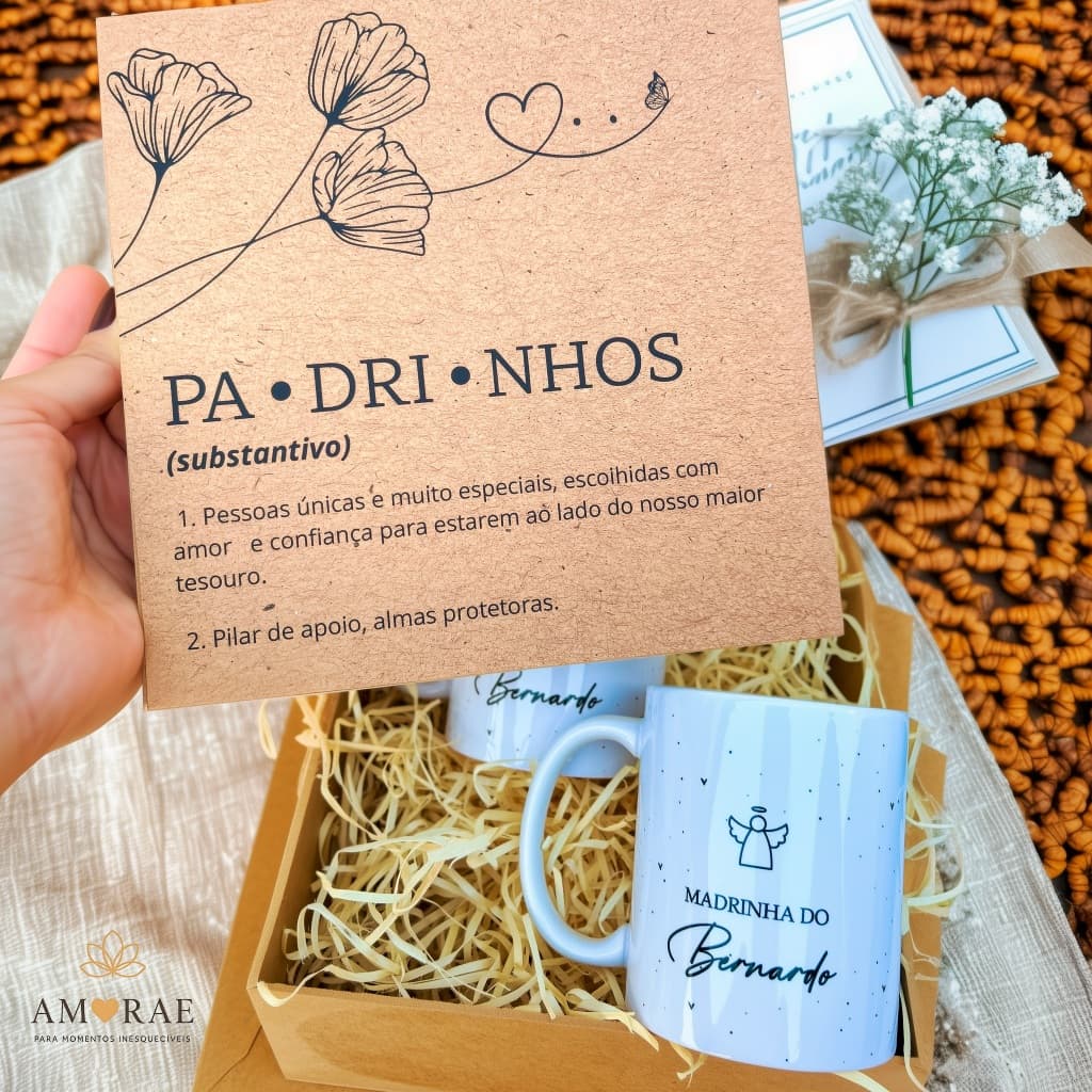 Caixa e Caneca Personalizada Padrinhos Batismo, Caixinha e Caneca de Porcelana Batizado Dinda