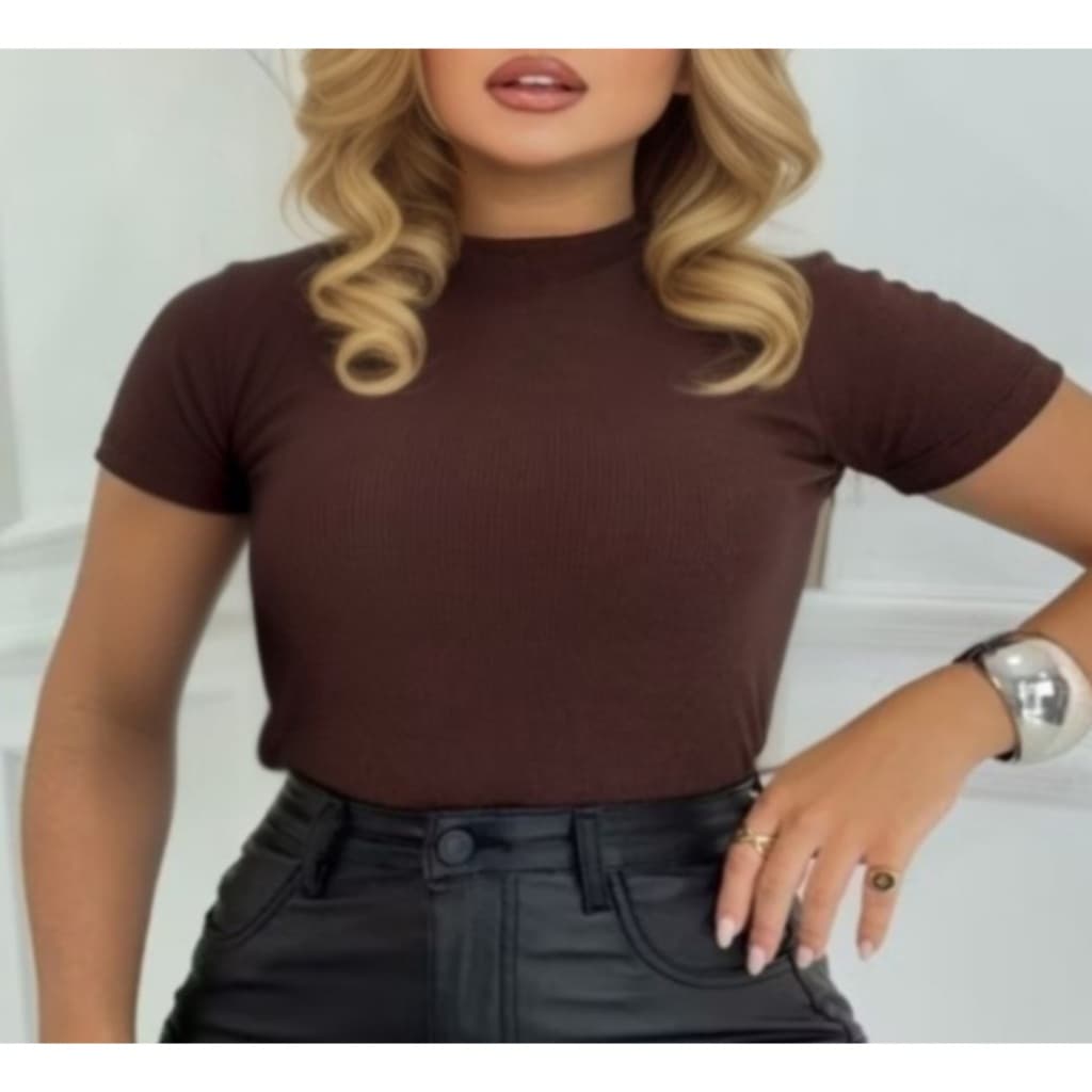 Blusa Blusinha Canelada Gola Alta com manga