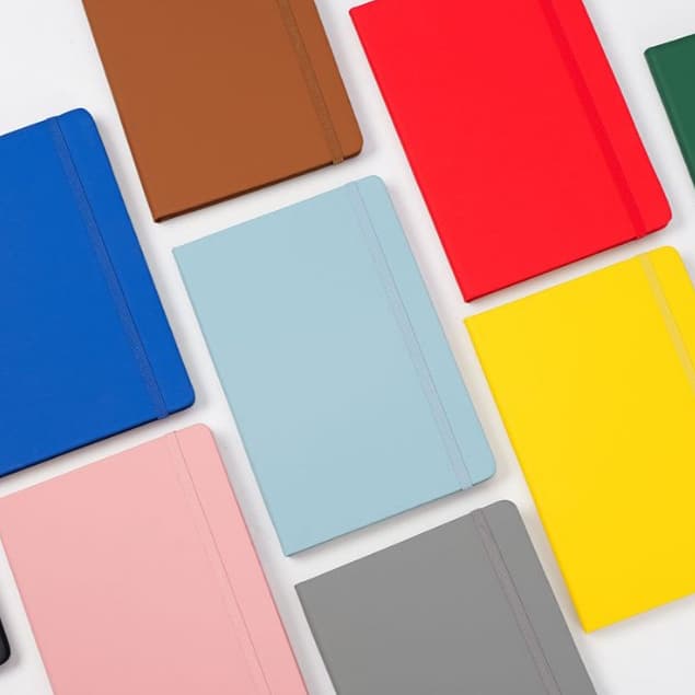 Caderneta De Desenho Ou De Notas Tipo Moleskine Grande 14.5x21 SKETCHBOOK Sem ou Com Pauta 80 Folhas