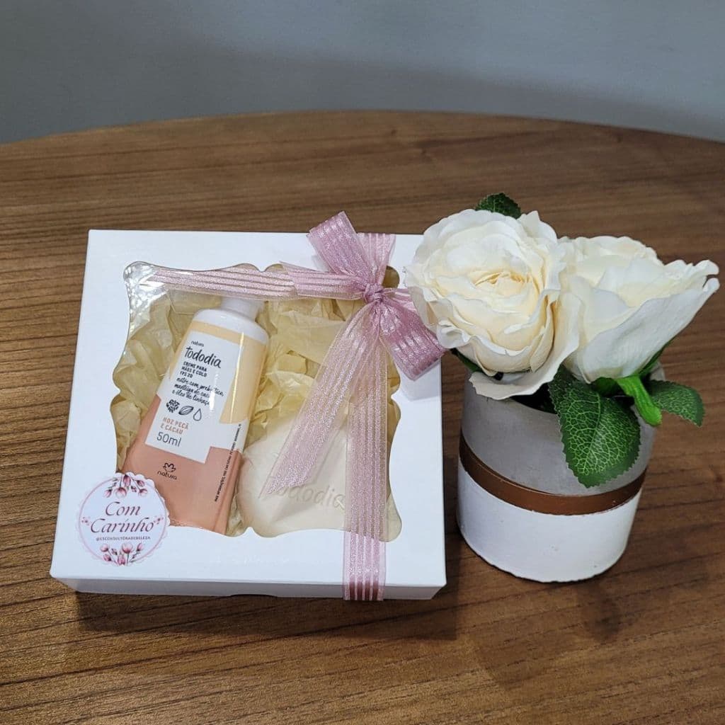 Presente Natura Tododia - Creme Hidratante para mãos Noz Pecã e Cacau