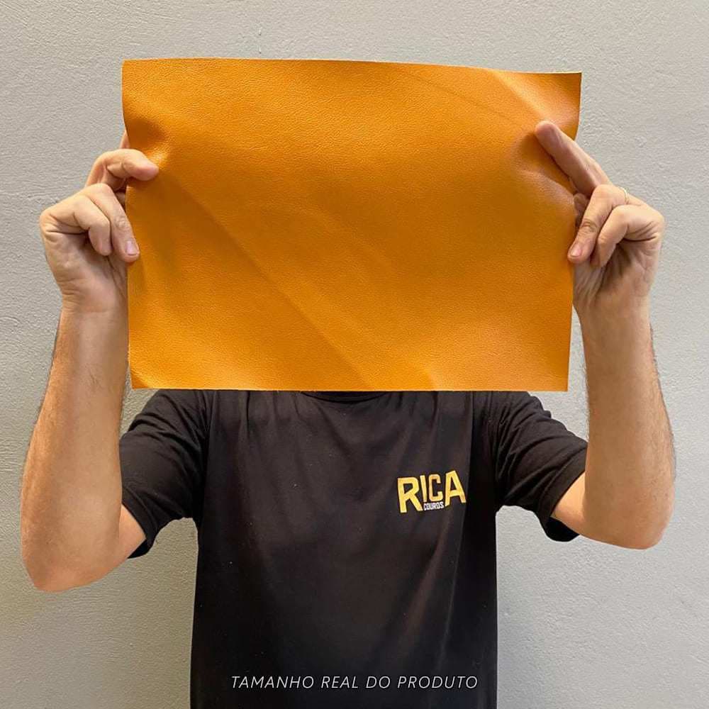 Painel de Couro Genuíno Tipo Fly 25x35cm – Placa Natural e Macia - Retalho Pedaço 10/12 linhas - Cor: Deserto