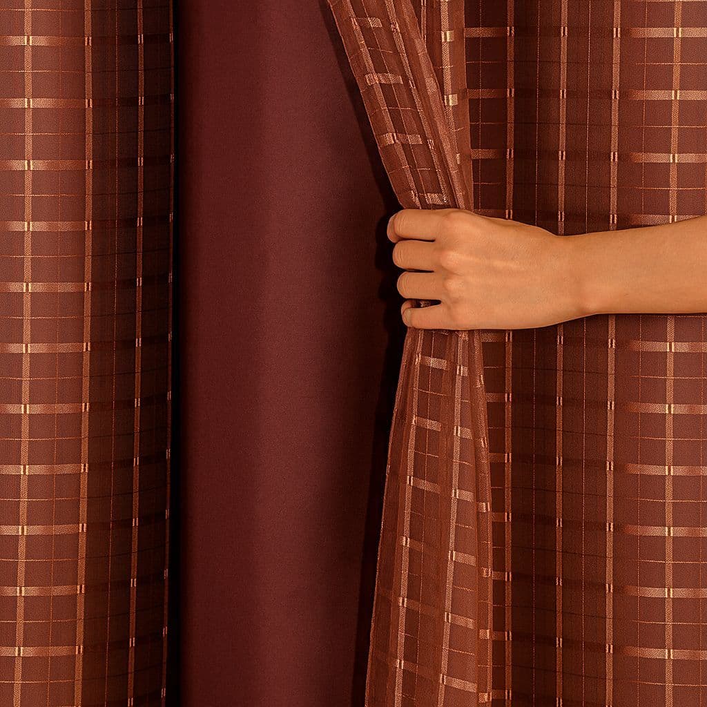 Cortina 4,00 x 2,80 Voil Xadrez C/ Forro Microfibra Para Sala Ou Quarto