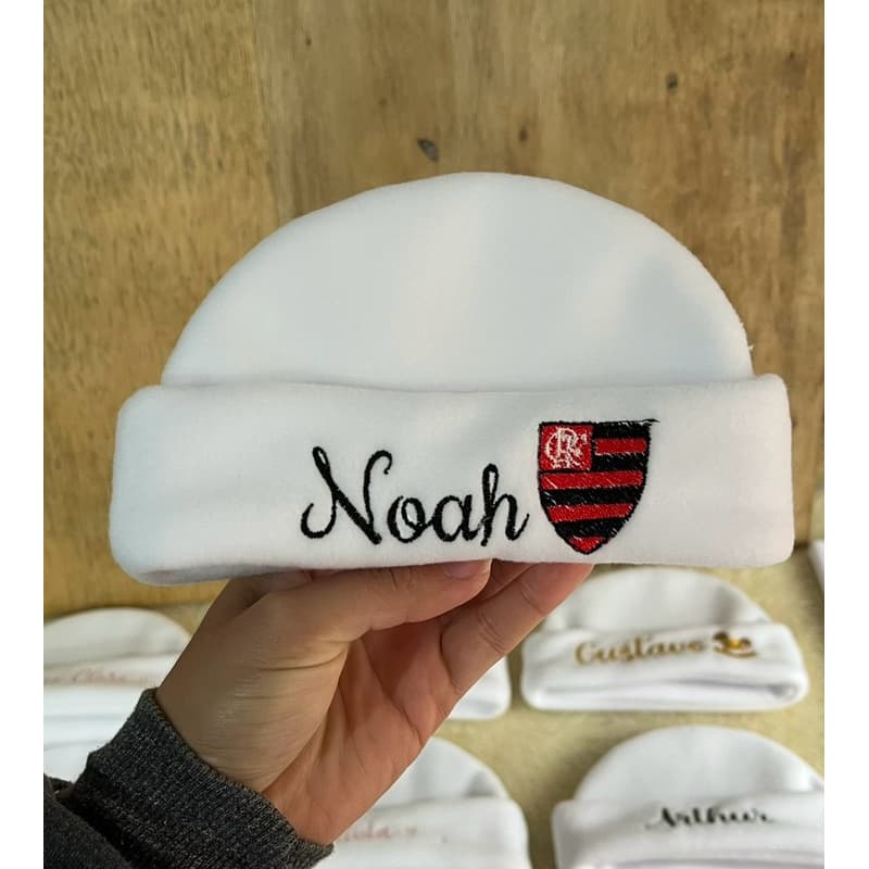 TOUCA RN PERSONALIZADA NOME E TIME PARA SAÍDA MATERNIDADE