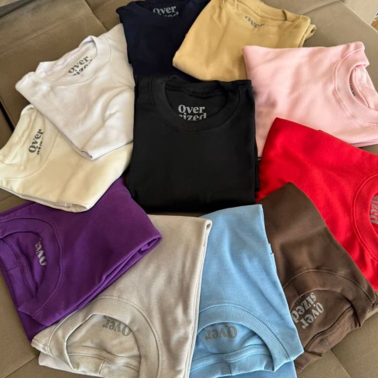Camiseta masculina OverSized modelo  StreetWear Gola canelada alta Malhão macio e grosso