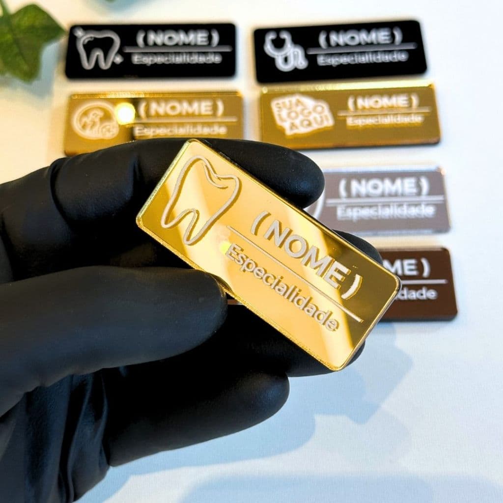 Botton Broche Crachá Magnético Personalizado Acrílico Espelhado Luxo Sua Logo Nome Profissão