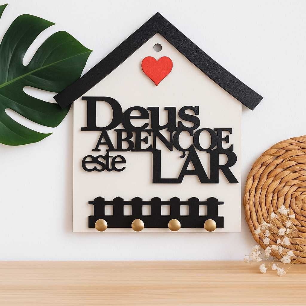 Porta Chaves Religioso MDF 17x16cm Deus Abençoe Este Lar Decoração Casa