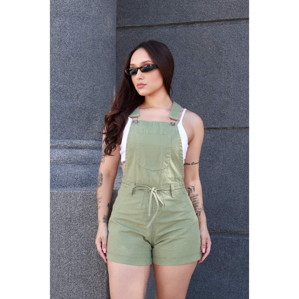 Jardineira Short Jeans Feminina